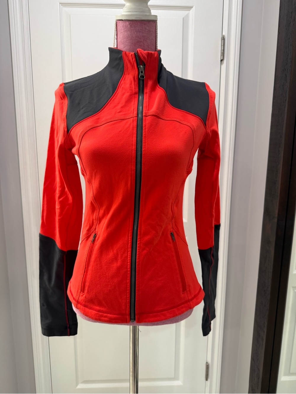 Lululemon Forme Jacket